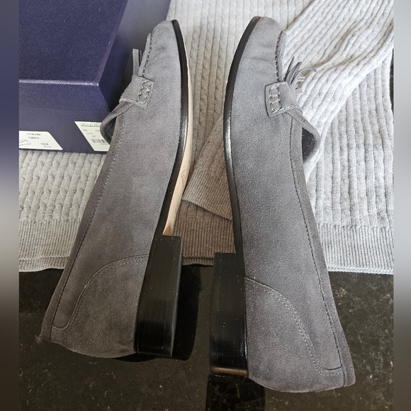 Suede shoes by Brooks Brothers - Picture 5 of 5